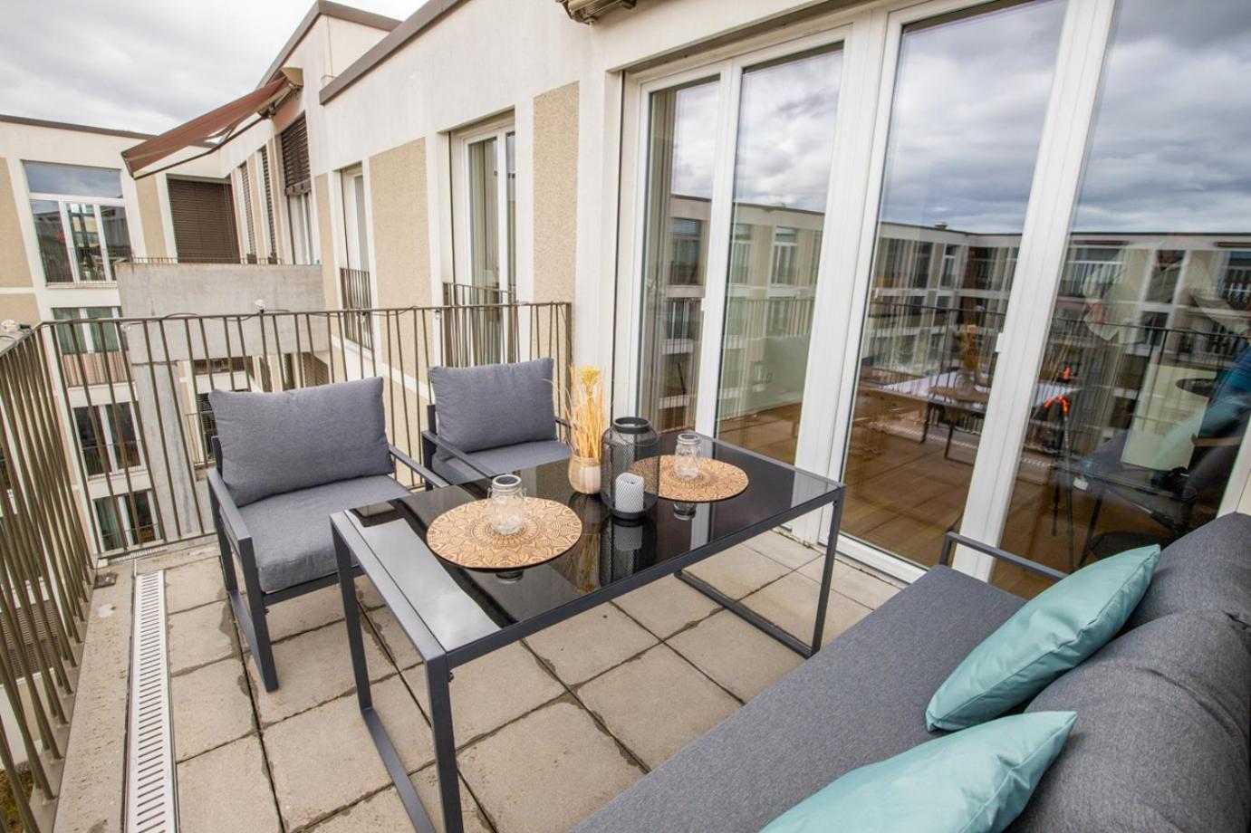 Special Einstein I Apartment Basel, Messe Kleinbasel 10-Star Exterior foto